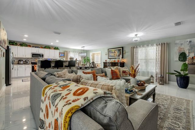 4800 SILENT CREEK Lane, Tallahassee, FL 32303