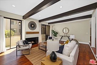 8455 Fountain Avenue 409, West Hollywood, CA 90069