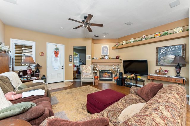 5548 Red Jasper Way, Antelope, CA 95843
