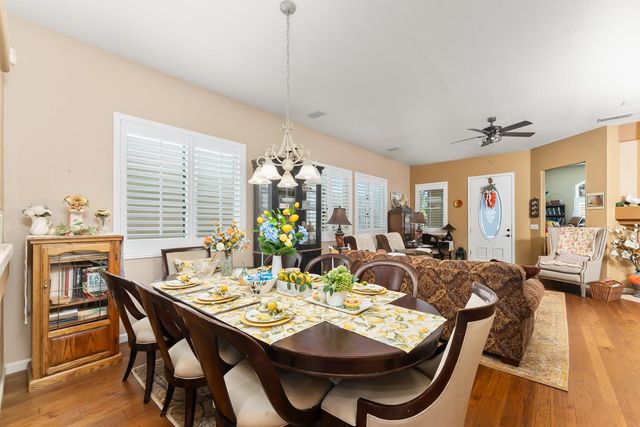 5548 Red Jasper Way, Antelope, CA 95843