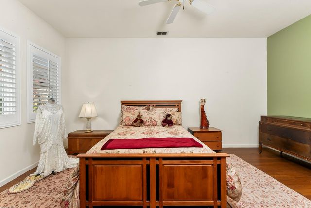 5548 Red Jasper Way, Antelope, CA 95843
