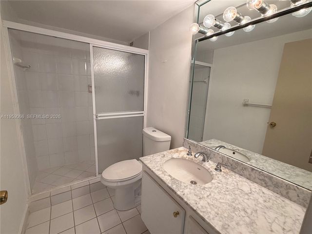 5601 Collins Ave 720, Miami Beach, FL 33140