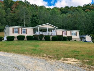 790 Hospital Drive, Clintwood, VA 24228