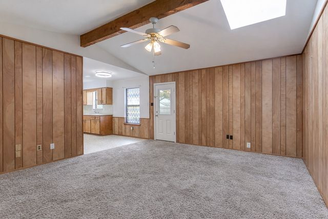 914 W Avenue F, Garland, TX 75040