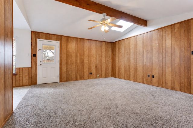 914 W Avenue F, Garland, TX 75040