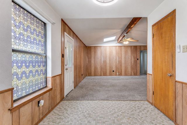 914 W Avenue F, Garland, TX 75040