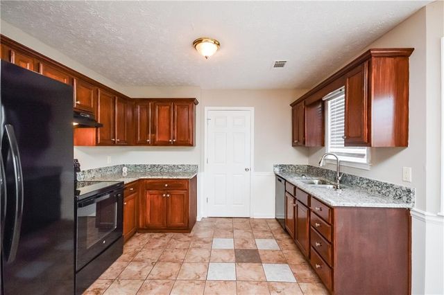 300 Claremont Drive, Covington, GA 30016