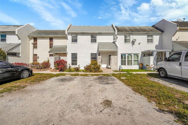 1237 Seaview 1237, North Lauderdale, FL 33068