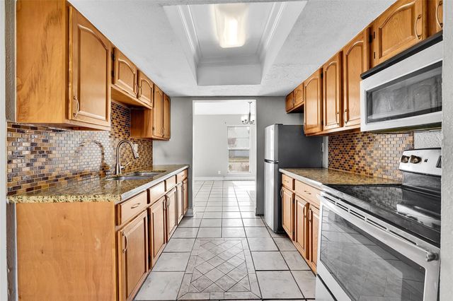 1237 Seaview 1237, North Lauderdale, FL 33068