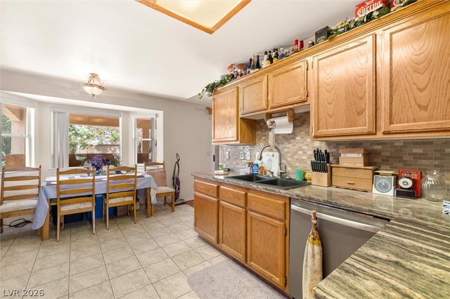 30 Diamond Bar Road, Pahrump, NV 89048