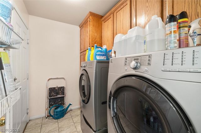 30 Diamond Bar Road, Pahrump, NV 89048