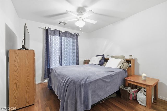 30 Diamond Bar Road, Pahrump, NV 89048