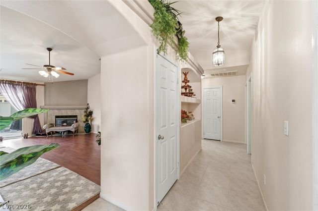 30 Diamond Bar Road, Pahrump, NV 89048