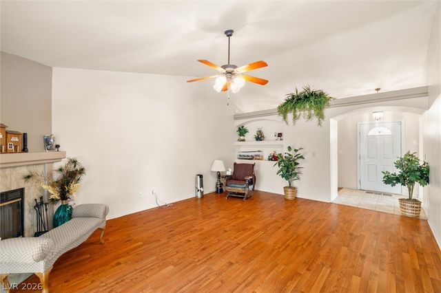 30 Diamond Bar Road, Pahrump, NV 89048