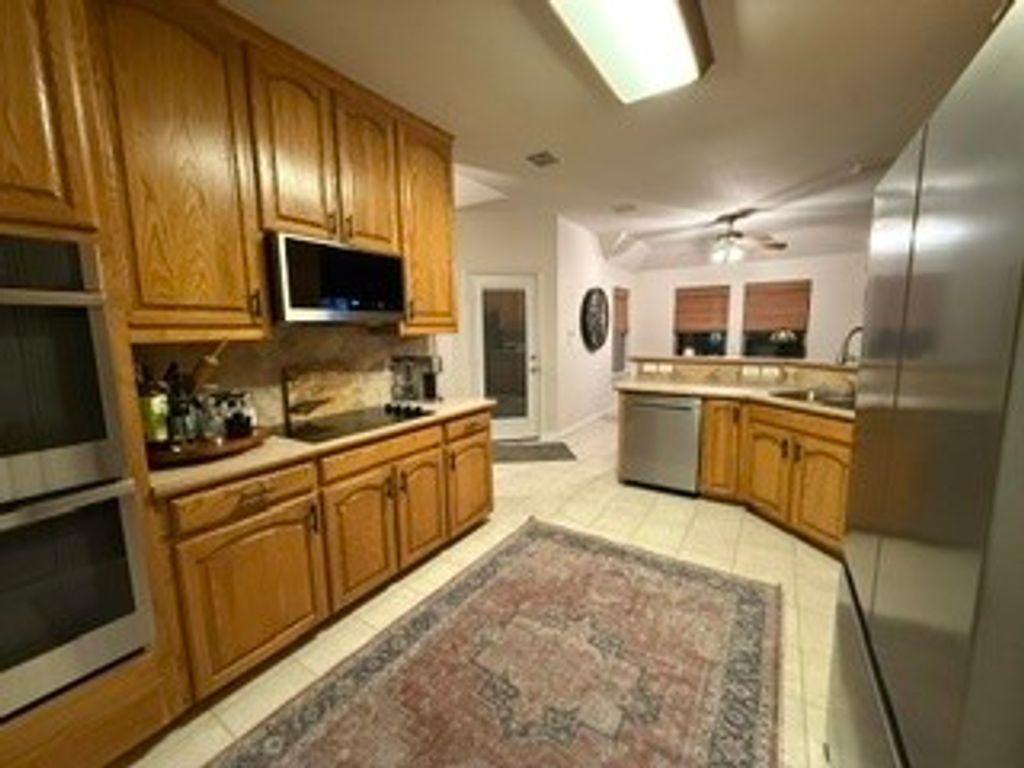 8716 Hidden Cove Court, Fort Worth, TX 76179 — photo 4