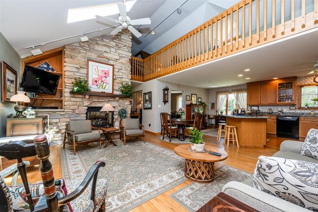 10575 Kissman Drive, Union Pier, MI 49129