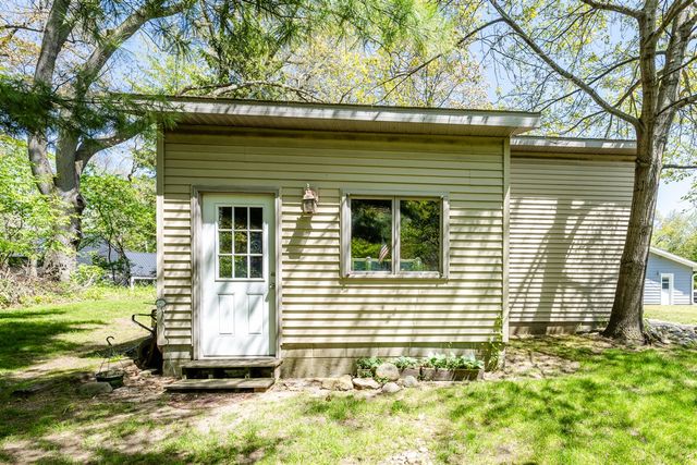 10575 Kissman Drive, Union Pier, MI 49129