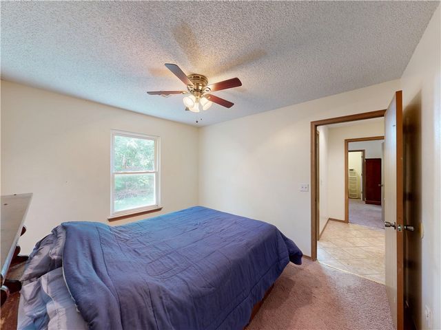 1309 Lo Mar Street, Bentonville, AR 72712