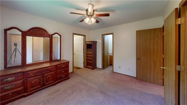 1309 Lo Mar Street, Bentonville, AR 72712