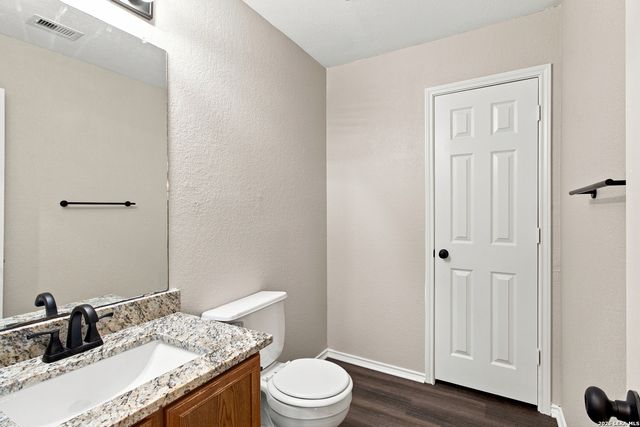 10231 Shady Meadows, San Antonio, TX 78245