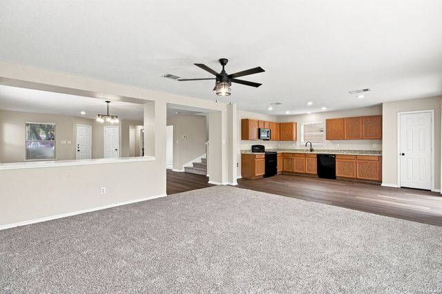 10231 Shady Meadows, San Antonio, TX 78245