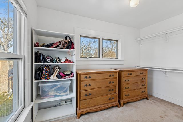 922 Forest Avenue, Wilmette, IL 60091