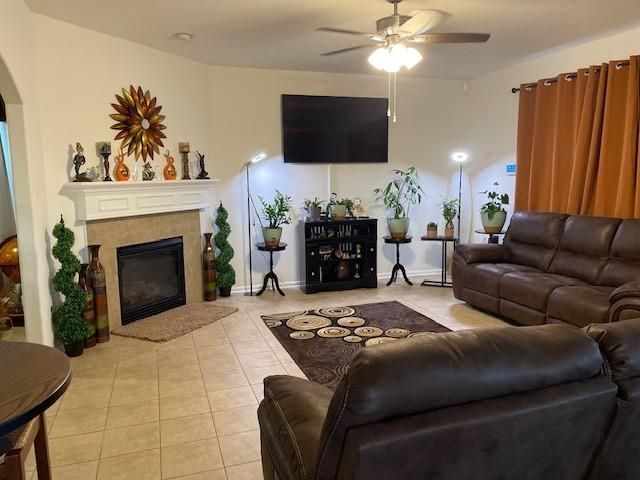 4611 Monarch Blue Lane, Fresno, TX 77545