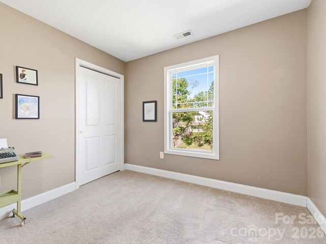 24 Hilldale Road, Asheville, NC 28803