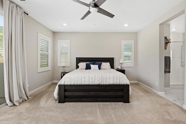 21711 Deer Grass Drive, Escondido, CA 92029