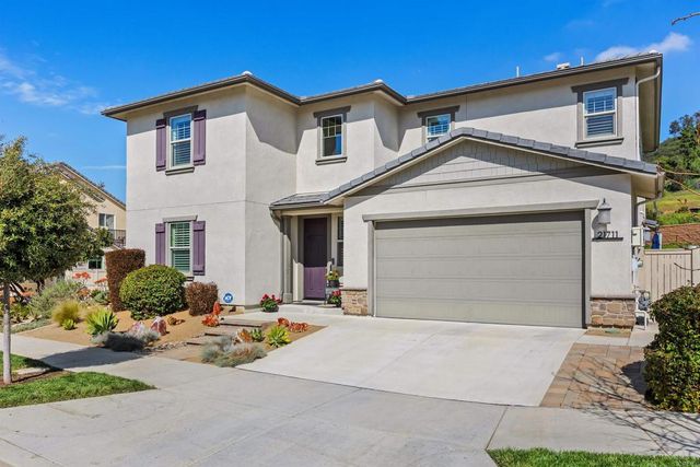21711 Deer Grass Drive, Escondido, CA 92029