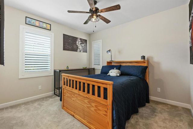 21711 Deer Grass Drive, Escondido, CA 92029