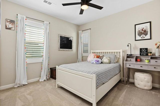 21711 Deer Grass Drive, Escondido, CA 92029