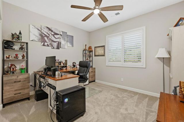 21711 Deer Grass Drive, Escondido, CA 92029