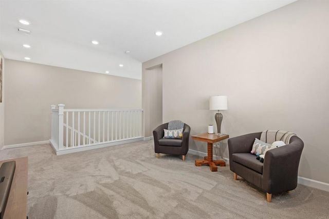 21711 Deer Grass Drive, Escondido, CA 92029