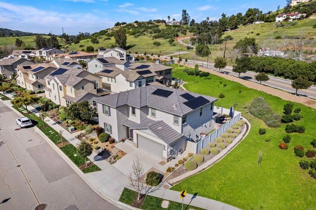 21711 Deer Grass Drive, Escondido, CA 92029