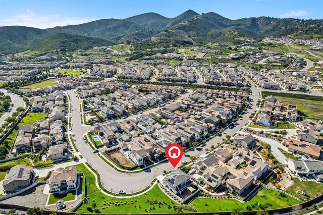 21711 Deer Grass Drive, Escondido, CA 92029