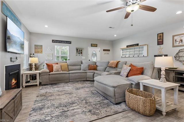 610 Wythe Creek RD, Poquoson, VA 23662