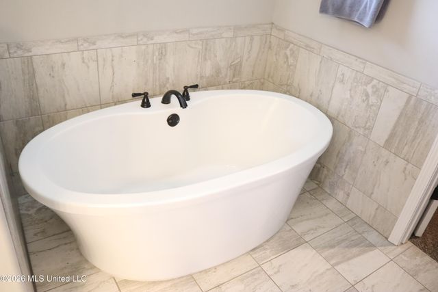 1948 Ava Drive, Nesbit, MS 38651