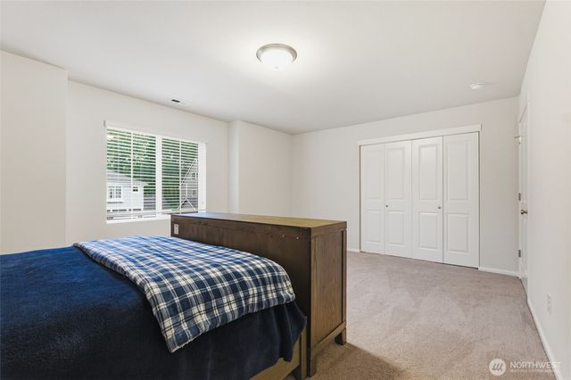 914 O'Farrell Lane NW, Orting, WA 98360