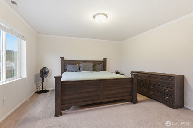 914 O'Farrell Lane NW, Orting, WA 98360