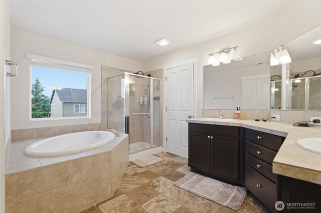 914 O'Farrell Lane NW, Orting, WA 98360