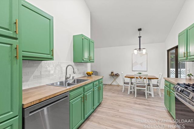 3828 Cook Court SW, Wyoming, MI 49519