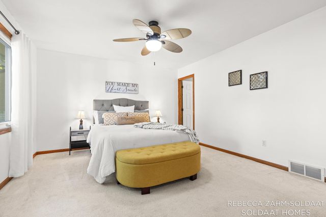 3828 Cook Court SW, Wyoming, MI 49519