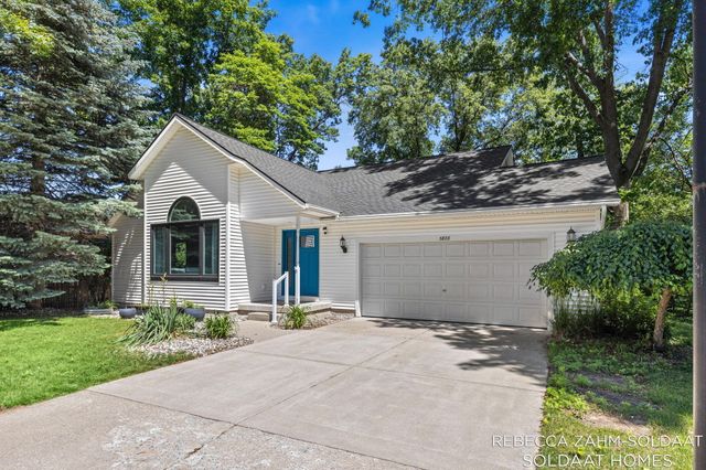 3828 Cook Court SW, Wyoming, MI 49519