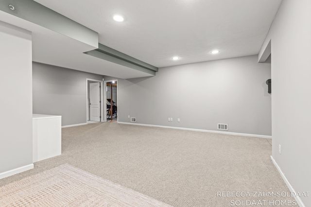 3828 Cook Court SW, Wyoming, MI 49519