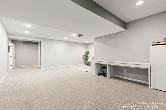 3828 Cook Court SW, Wyoming, MI 49519