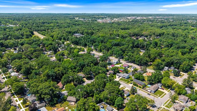 3828 Cook Court SW, Wyoming, MI 49519