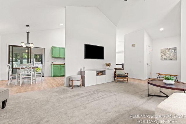 3828 Cook Court SW, Wyoming, MI 49519