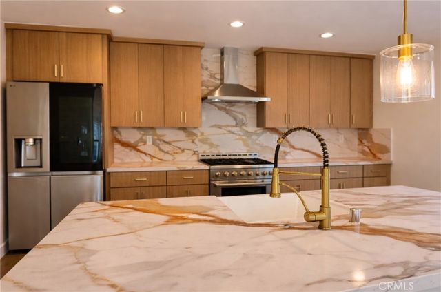 3991 Hubert Avenue, Leimert Park, CA 90008