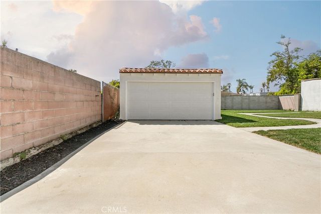 3991 Hubert Avenue, Leimert Park, CA 90008